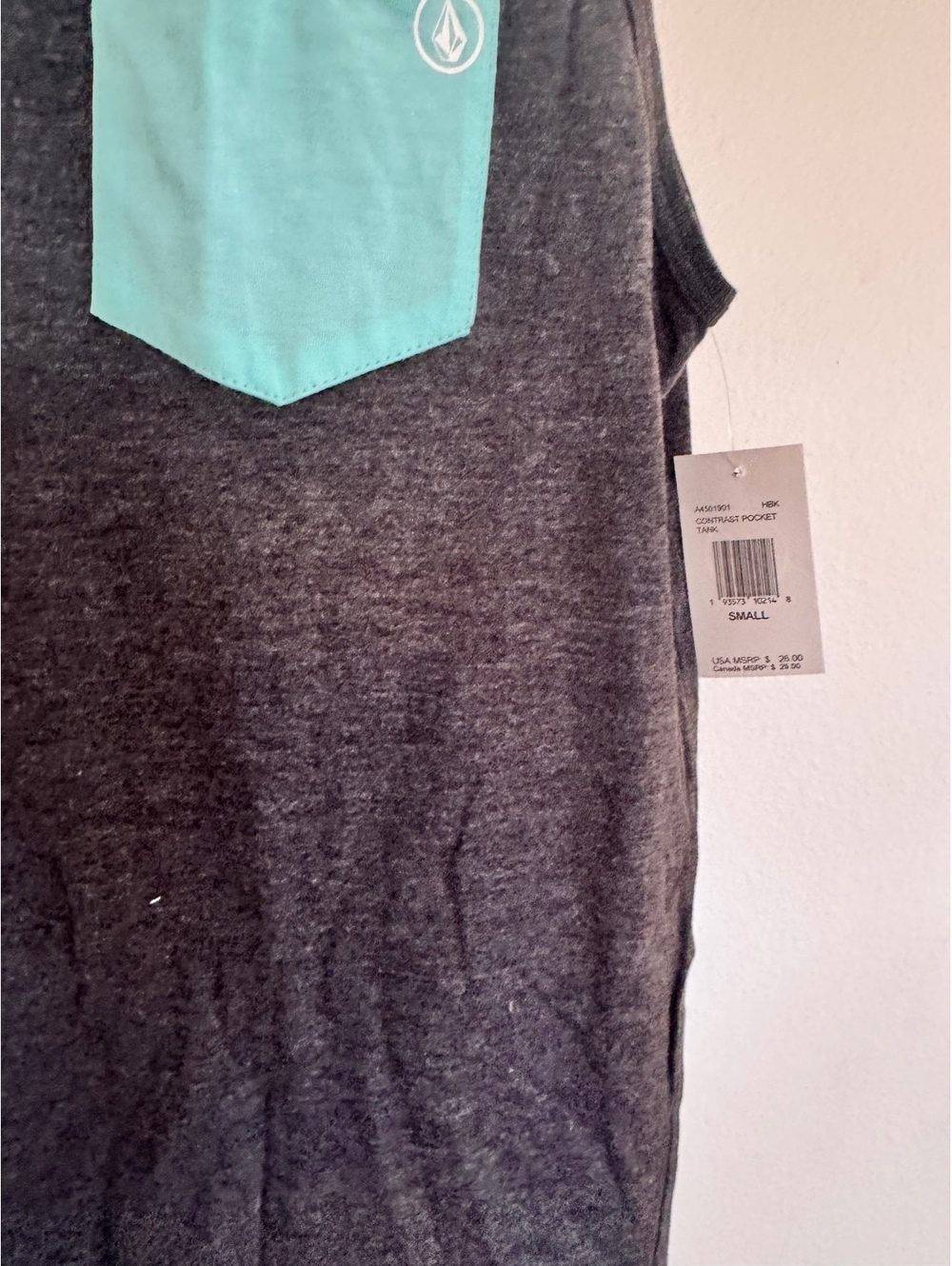 Volcom- Mens Small Tank - Picture 4 of 5
